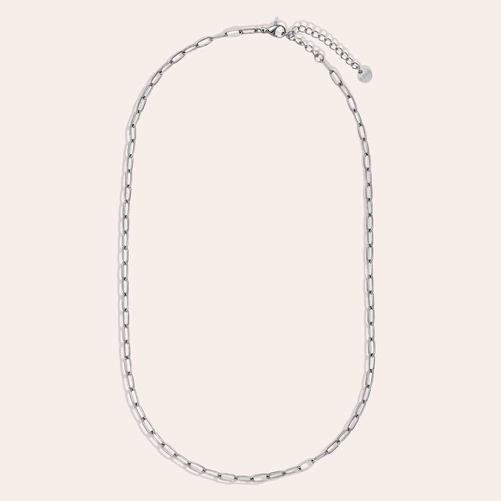 Silberne Edelstahl-Halskette mit feiner, runder Gliederkette und verstellbarem Verschluss