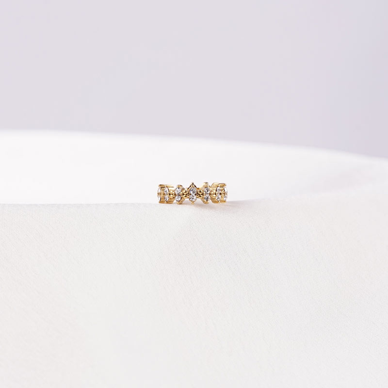 Spike Daphnea Edelstahl Earcuff