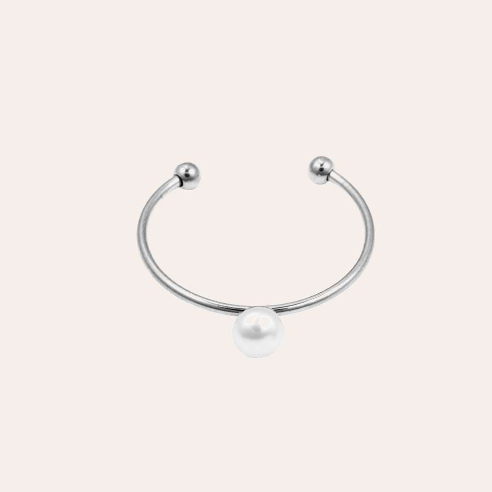 Silberner Edelstahlring mit einzelner Perle, offenes Design, minimalistisch und elegant