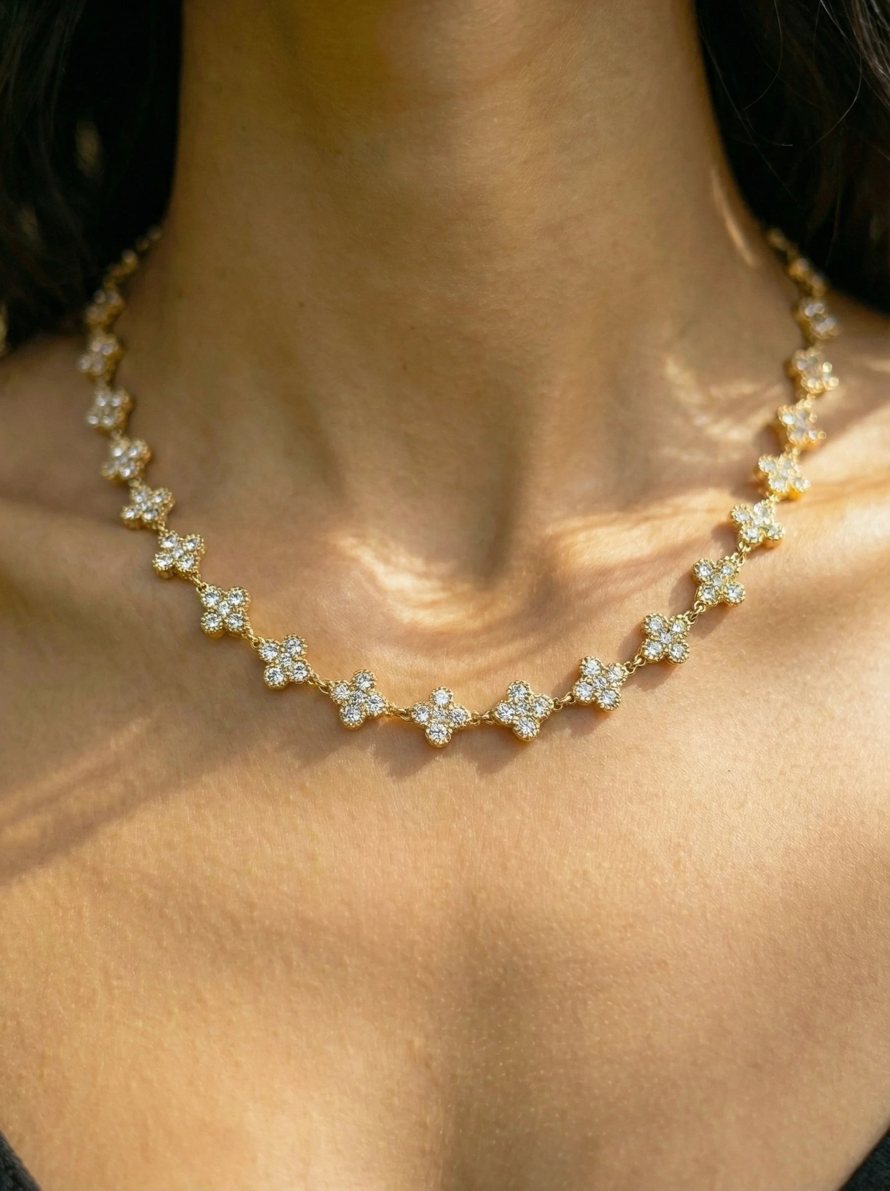 Diamond Lucky Flowers Edelstahl Halskette - Produktbild 4
