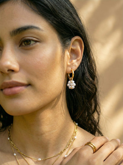 White Pearl Flora Edelstahl Ohrringe