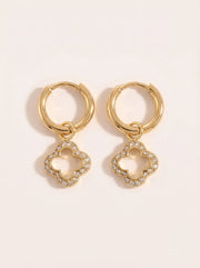 3D Diamond Hollow Lucky Flower Edelstahl Ohrringe