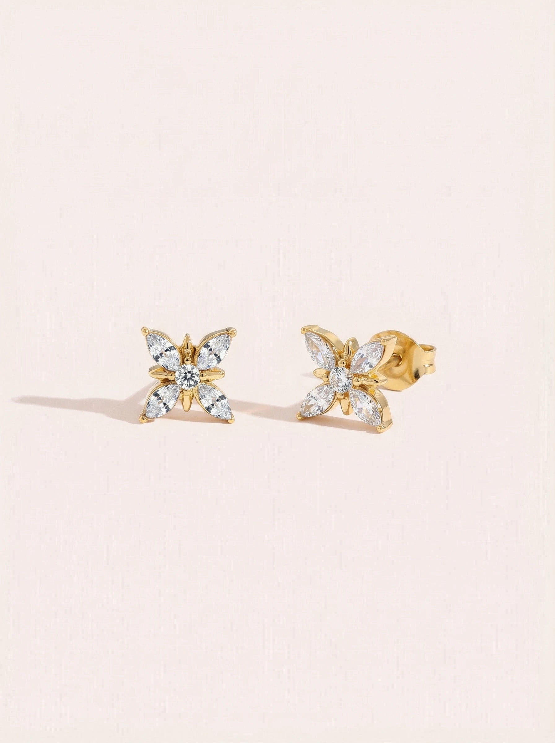 Diamond Shape Flower Edelstahl Ohrringe
