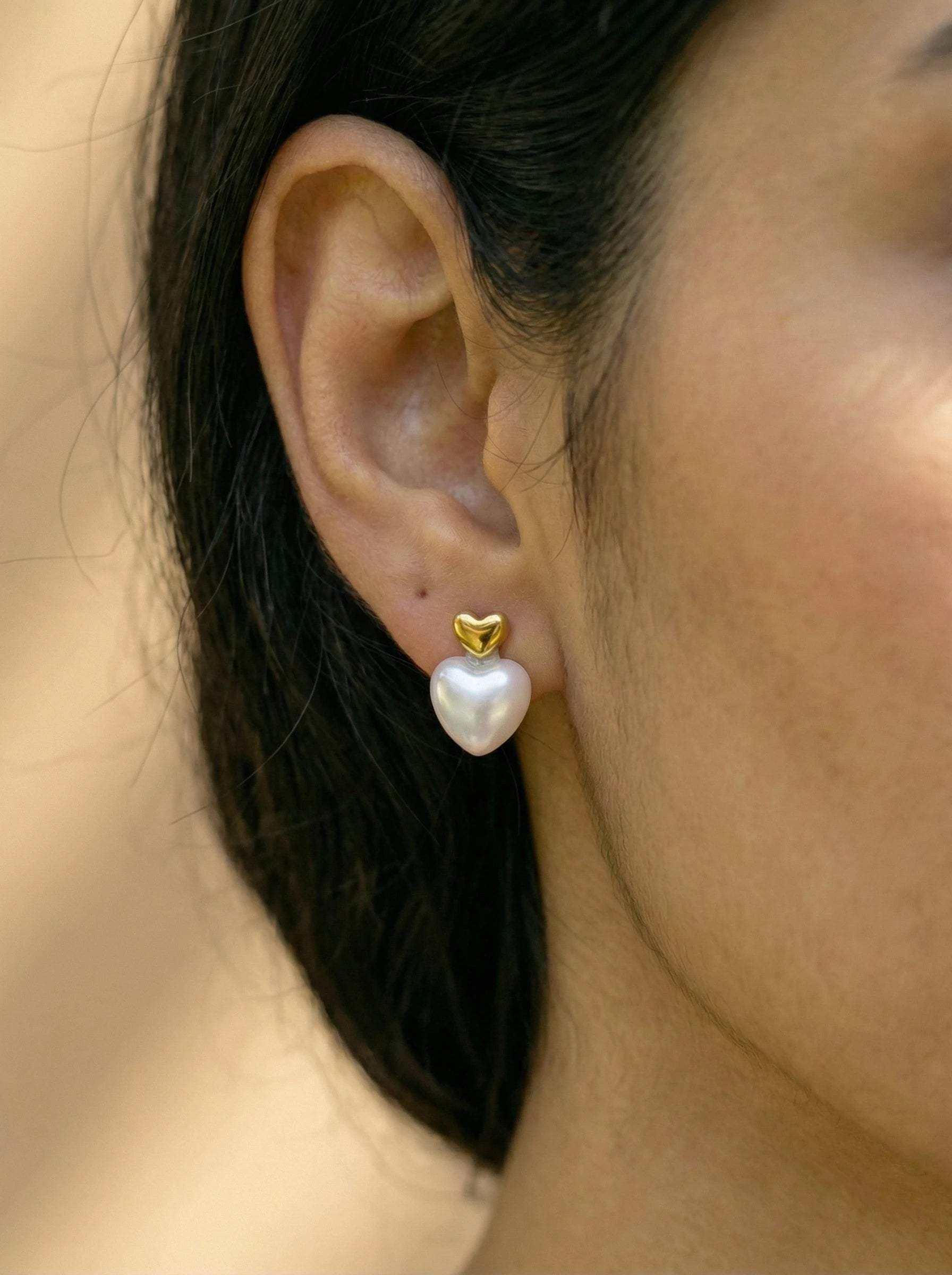 Pearly Heart Edelstahl Ohrringe - Produktbild 4