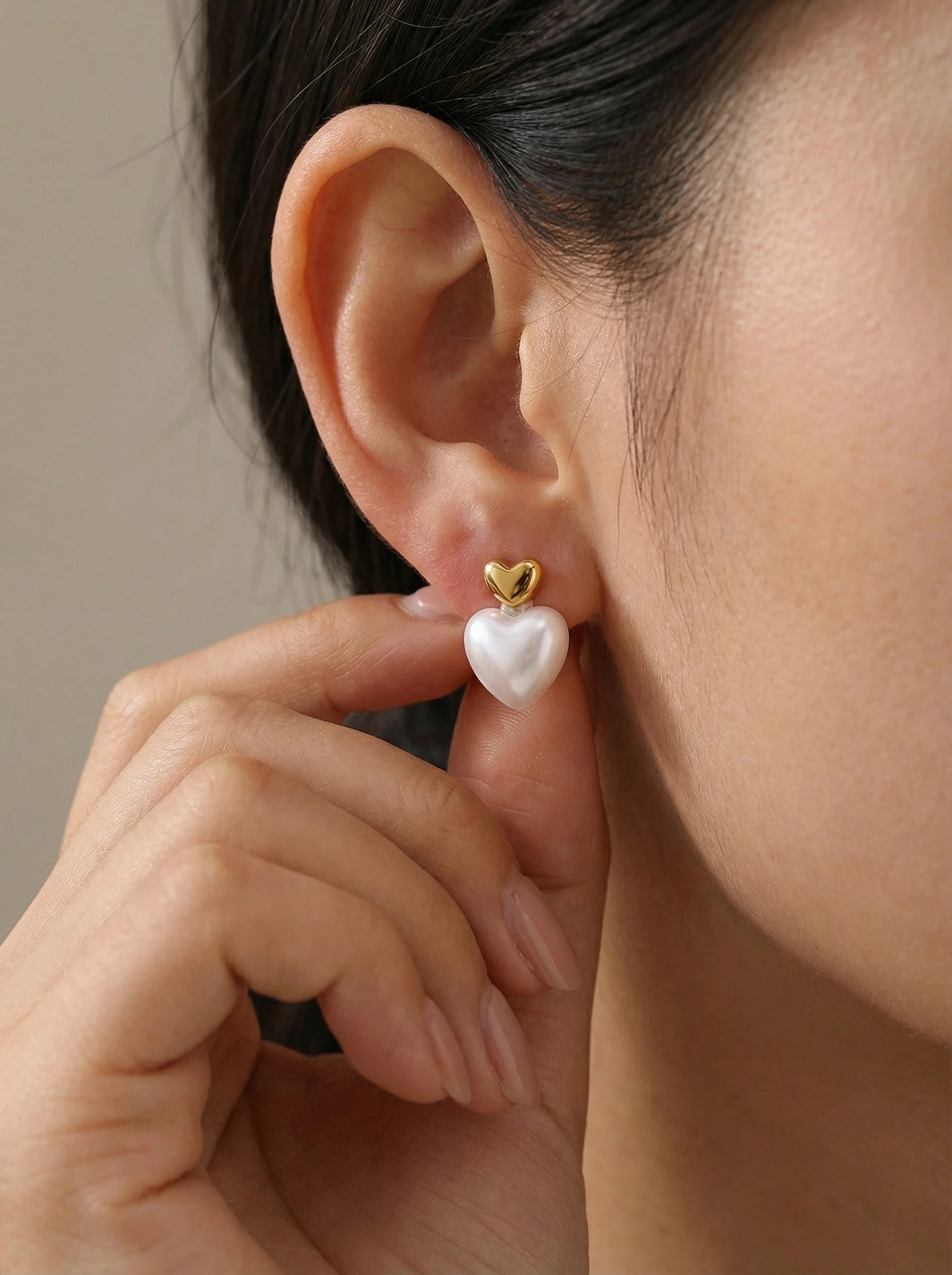 Pearly Heart Edelstahl Ohrringe - Produktbild 5
