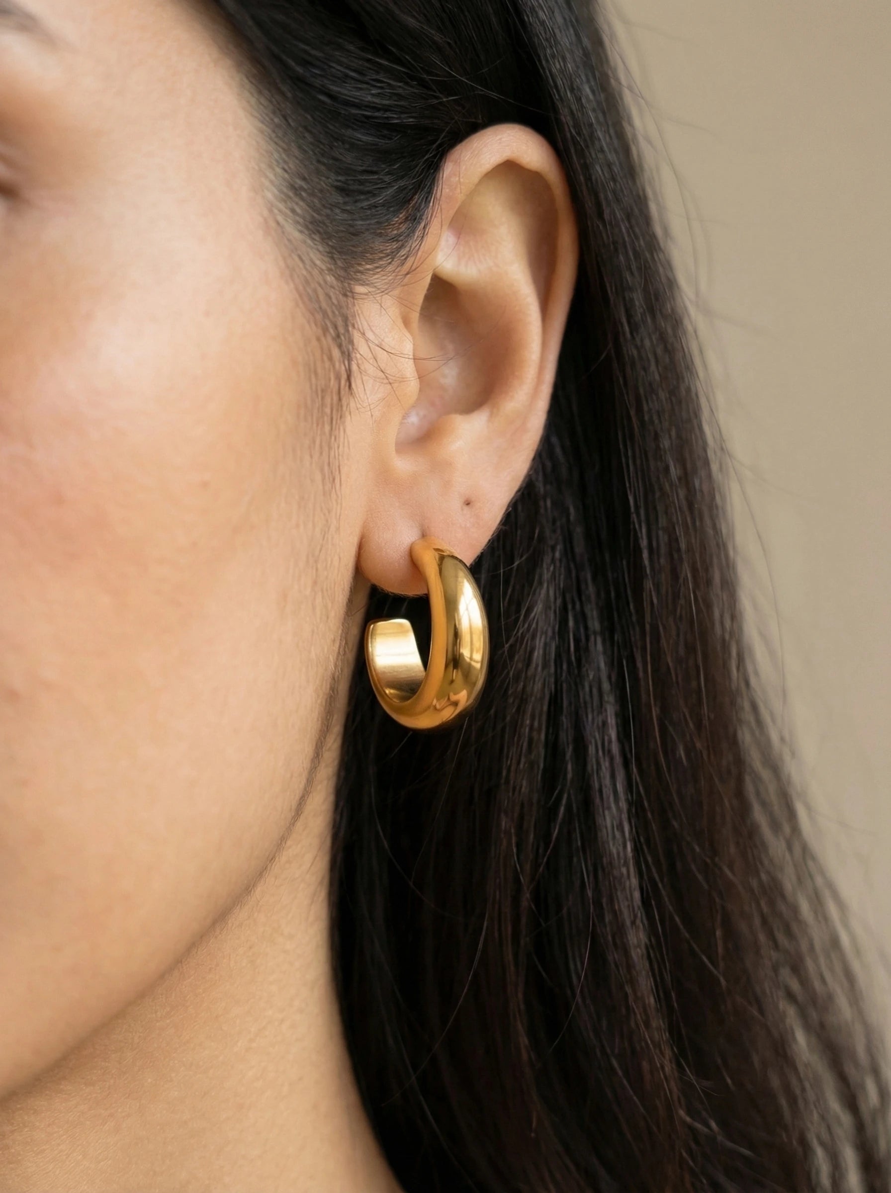 Simple Half Hoop Edelstahl Ohrringe - Produktbild 4