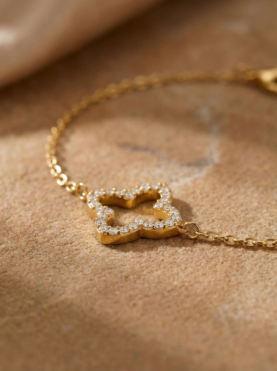 Classic Diamond Lucky Flower Edelstahl Armkette - Produktbild 2