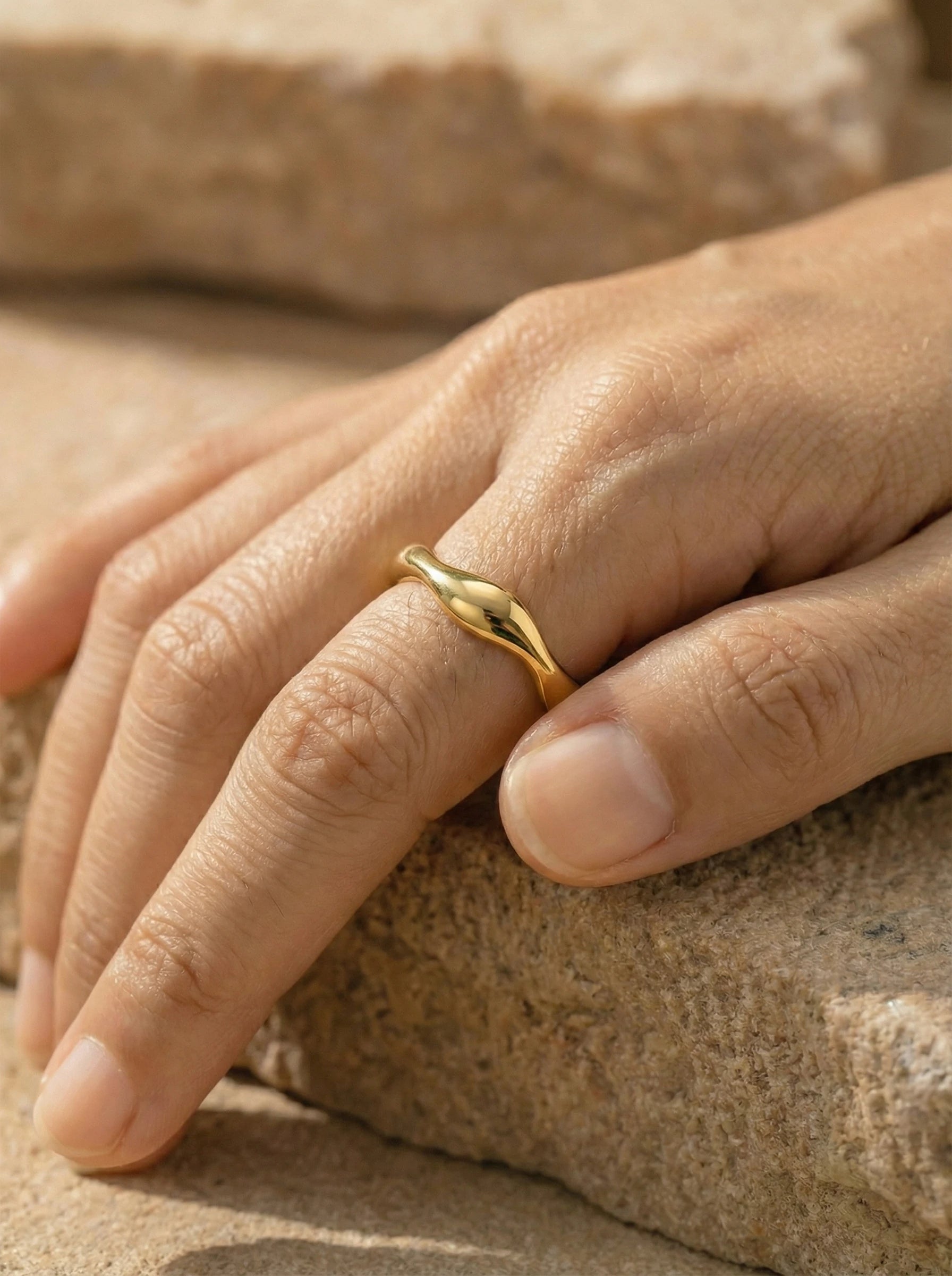 Gold Wave Edelstahl Ring - Produktbild 5