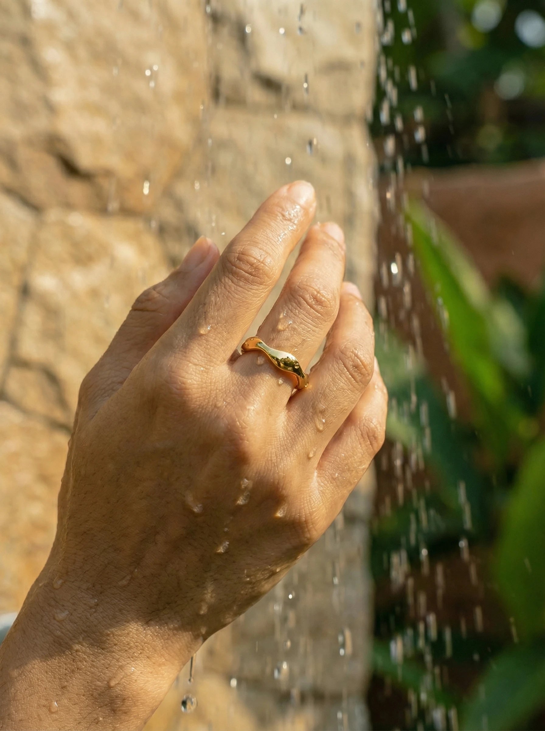 Gold Wave Edelstahl Ring - Produktbild 8