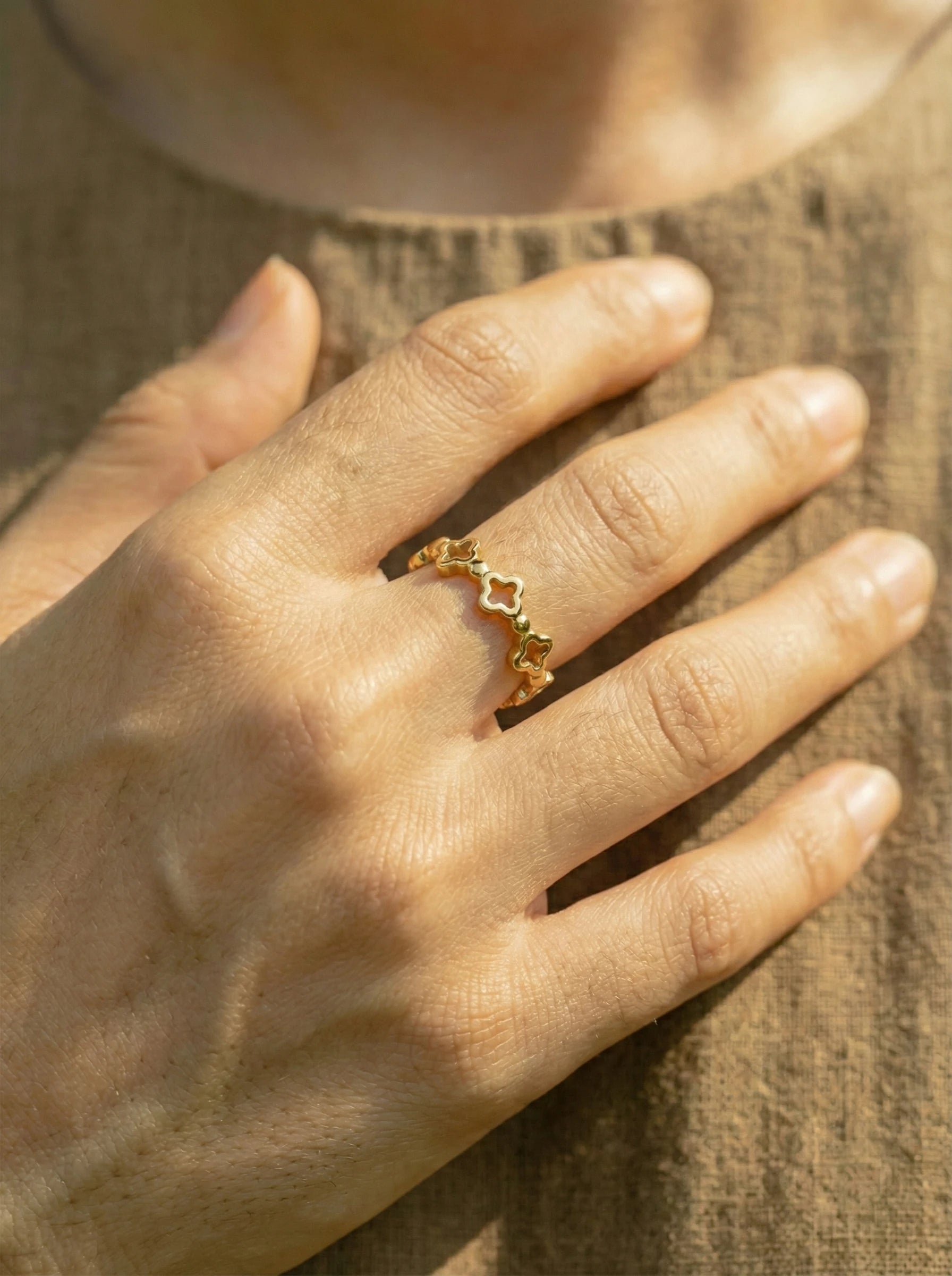 Field of Lucky Flower Edelstahl Ring - Produktbild 3