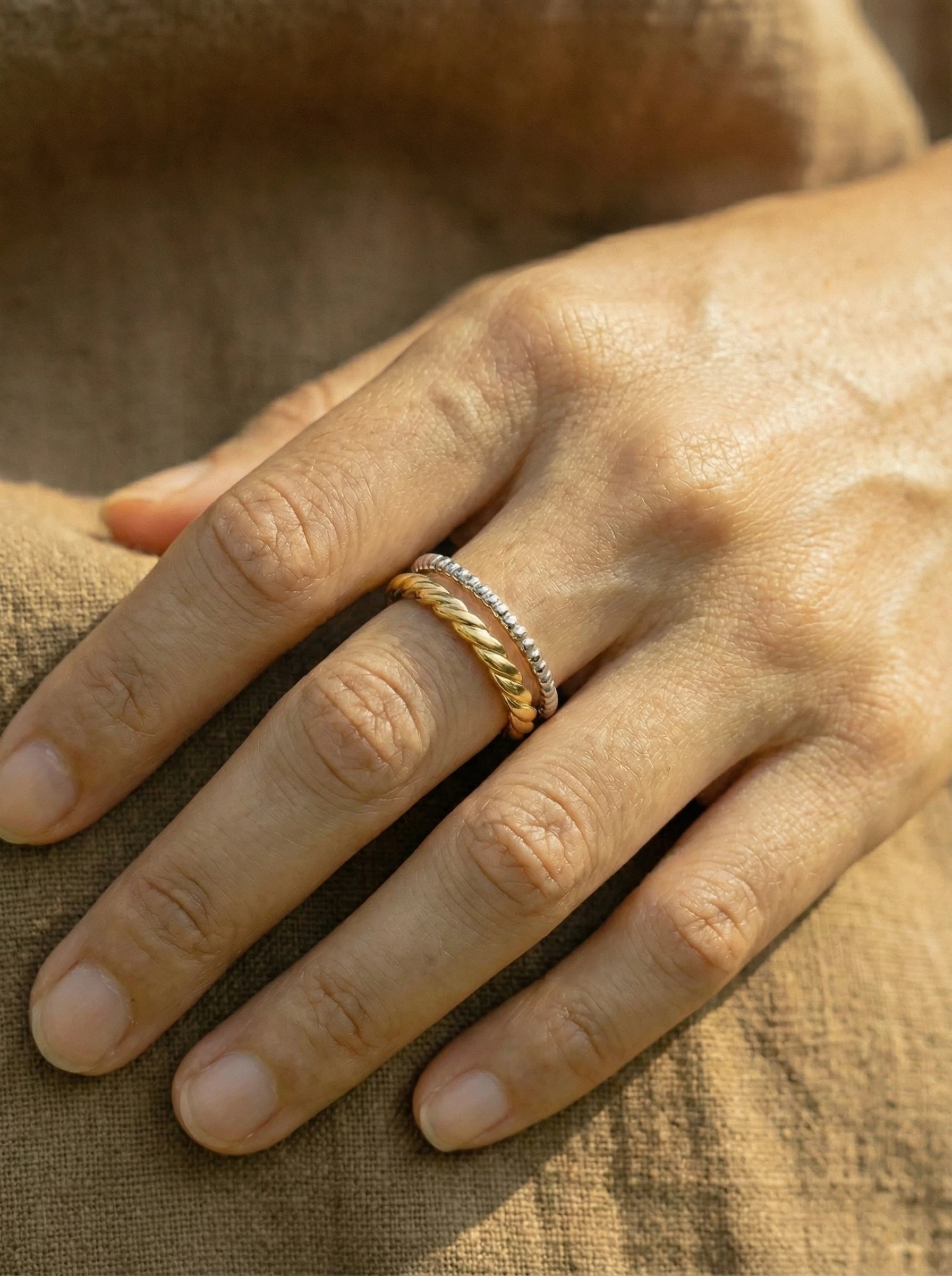 Two Thin Layer Twisted Edelstahl Ring - Produktbild 4