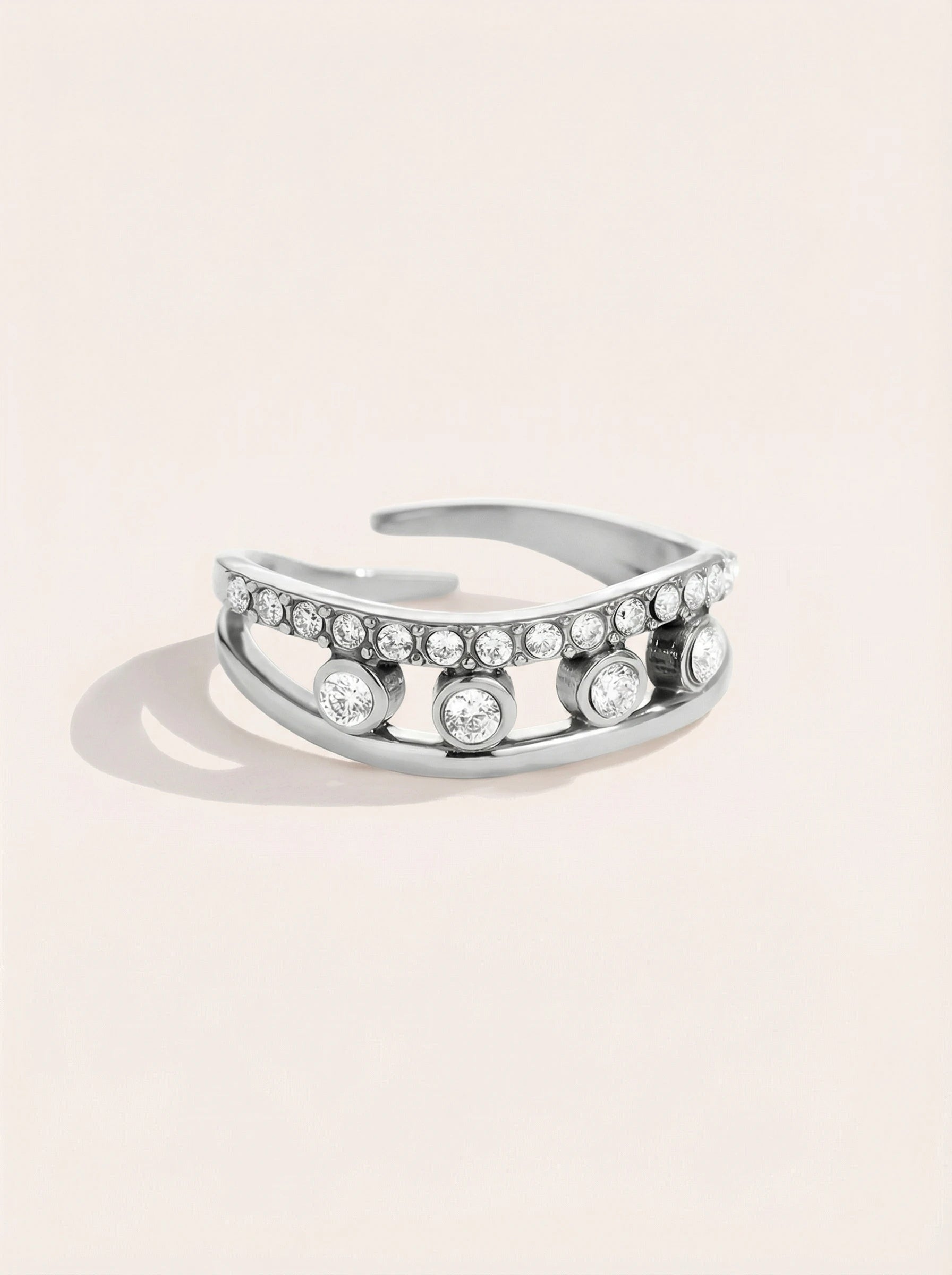 Four Diamond Dots In Line Edelstahl Ring - Produktbild 4