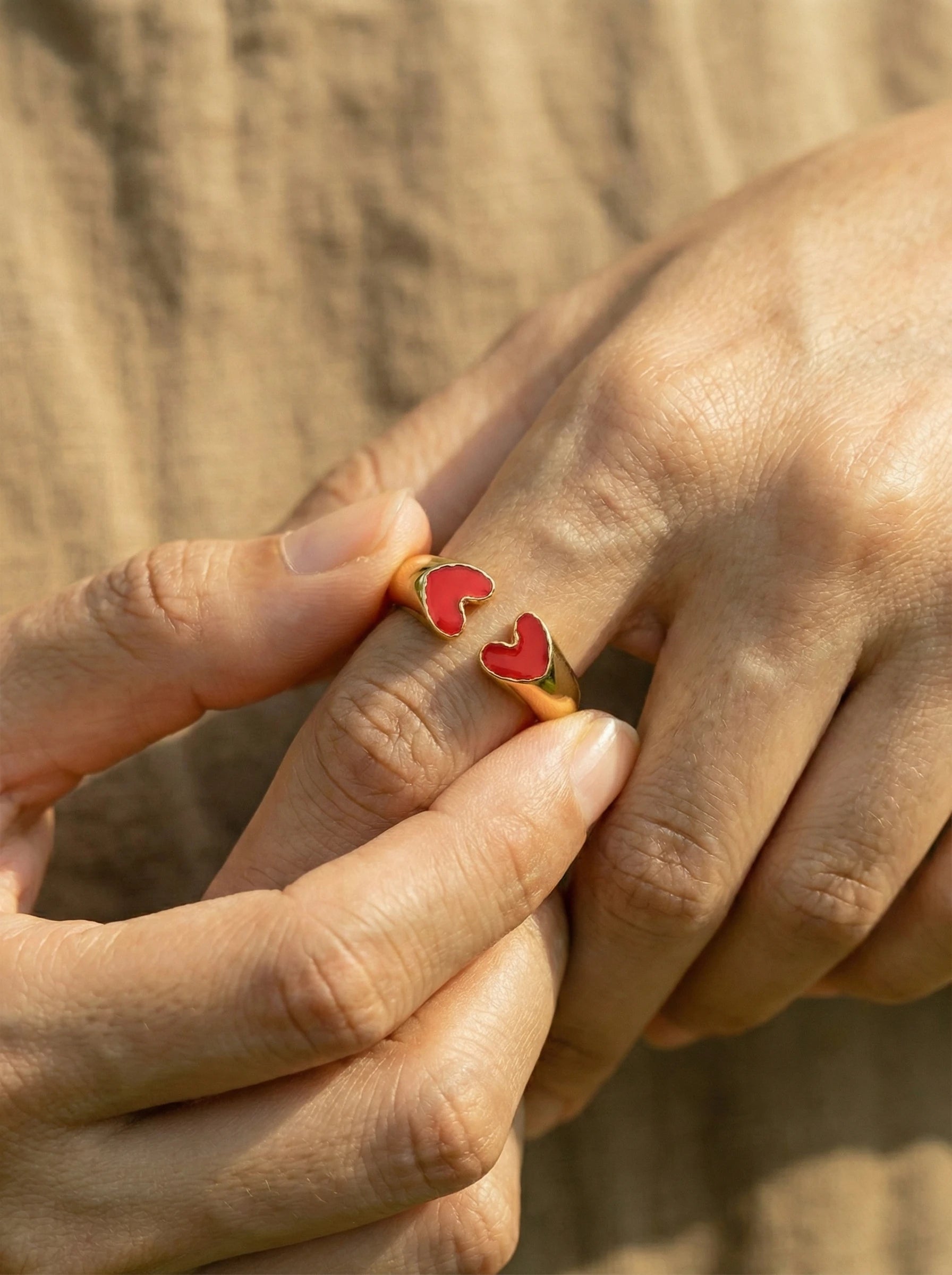 Two Red Hearts Edelstahl Ring - Produktbild 5