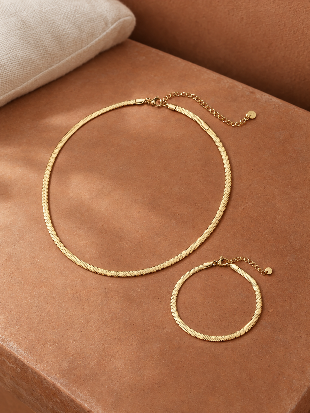 Solea – Schmuck-Set aus 2 Teilen – Gold – Setansicht 2