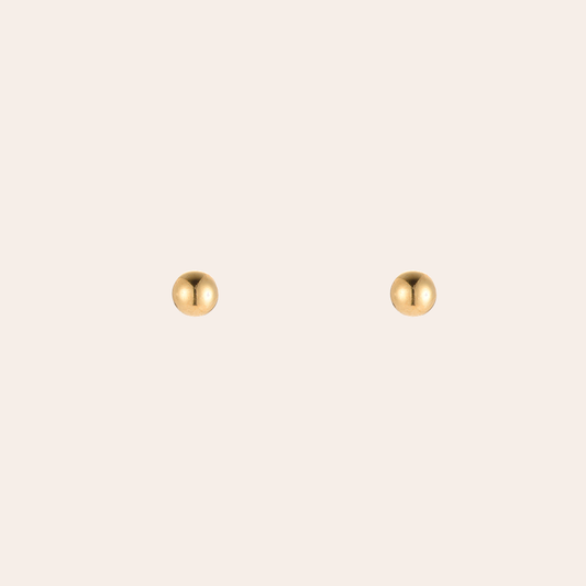 Goldene Edelstahl-Ohrringe in Kugelform, minimalistisches Design, glänzende Oberfläche