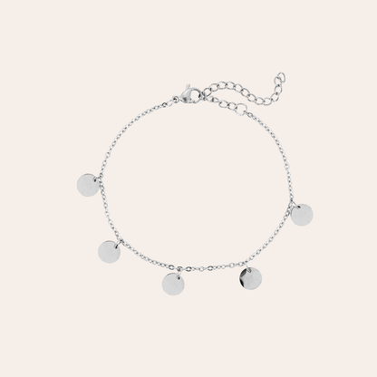 Silbernes Edelstahl-Armband mit runden Plättchen-Anhängern und verstellbarem Kettchenverschluss