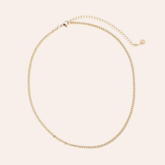 Goldene Edelstahlkette mit einfachem, rundem Kettendesign und verstellbarem Verschluss