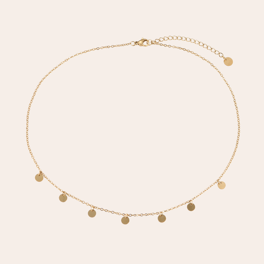 Goldene Edelstahlkette mit kleinen, runden Plättchenanhängern, verstellbare Länge, filigranes Design