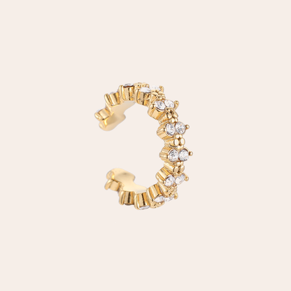 Goldener Edelstahl-Earcuff mit Spike-Design und funkelnden Steinen, offene Ringform